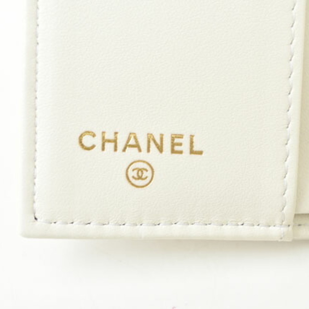 CHANEL Authentic White Caviar Leather Wallet - Picture 7 of 11